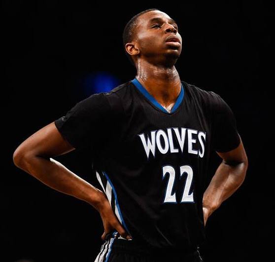 德拉富恩特：赢球是最难的，这种提醒时不时来一下也不是坏事（德拉富恩特：取胜最艰难，偶尔的警醒也是好事）