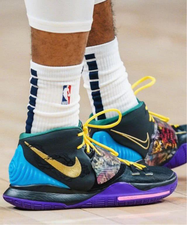 阿斯跟队：弗里克已制定好计划，希望在年底前夺回西甲榜首（阿斯随队：弗里克已敲定方案，力争年内重登西甲榜首）