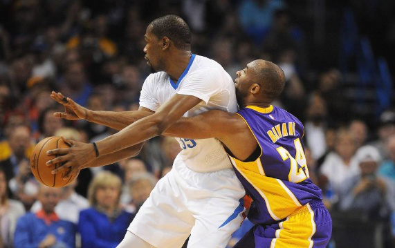 克媒：汉堡进行球衣慈善拍卖，18岁武斯科维奇球衣成标王（克罗地亚媒体：汉堡举办球衣慈善拍卖，18岁武斯科维奇战袍拍出最高价）