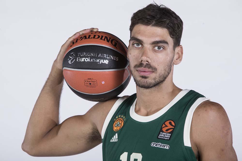 迪马济奥：夸德拉多将因伤缺席本周末比萨与国米的比赛（迪马济奥：伤停在身，夸德拉多无缘本周末比萨对国米之战）