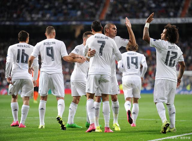 国足U22战乌兹别克首发站位：阵型4-4-2，蒯纪闻搭档朱鹏宇（U22国足迎战乌兹别克首发出炉：4-4-2阵型，蒯纪闻携手朱鹏宇）