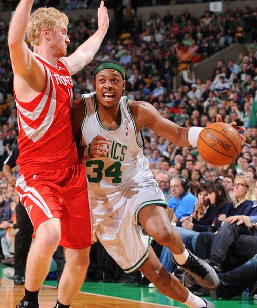 澳媒：珀斯光荣临时主帅即将转正，格里菲斯带队三连胜（澳媒：三连胜在手，珀斯光荣临帅格里菲斯将获正式任命）