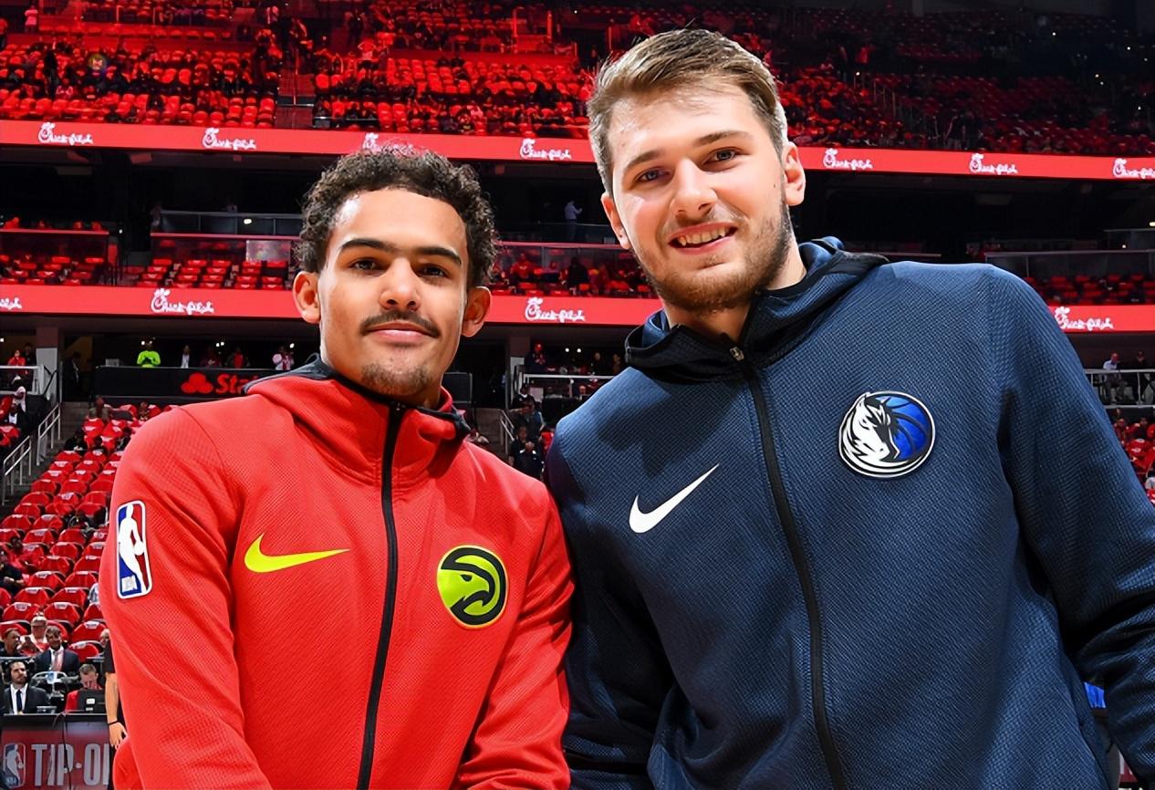 意媒：罗马赴英格兰进行集训，将在英格兰队训练基地进行训练（意媒：罗马将赴英格兰拉练，预计在英格兰队训练基地备训）