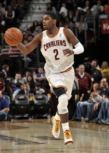 NBA季后赛焦点比赛精彩瞬间（NBA季后赛焦点大战高光时刻）